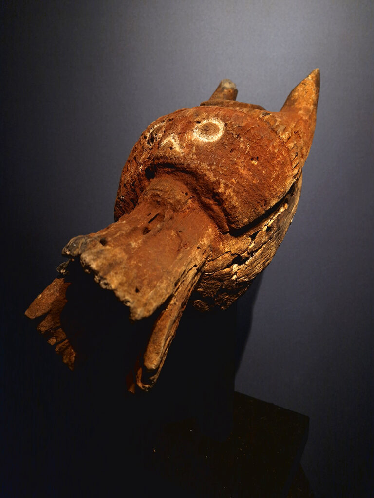 Nigéria. Masque de buffle Mumuyé (18afr)