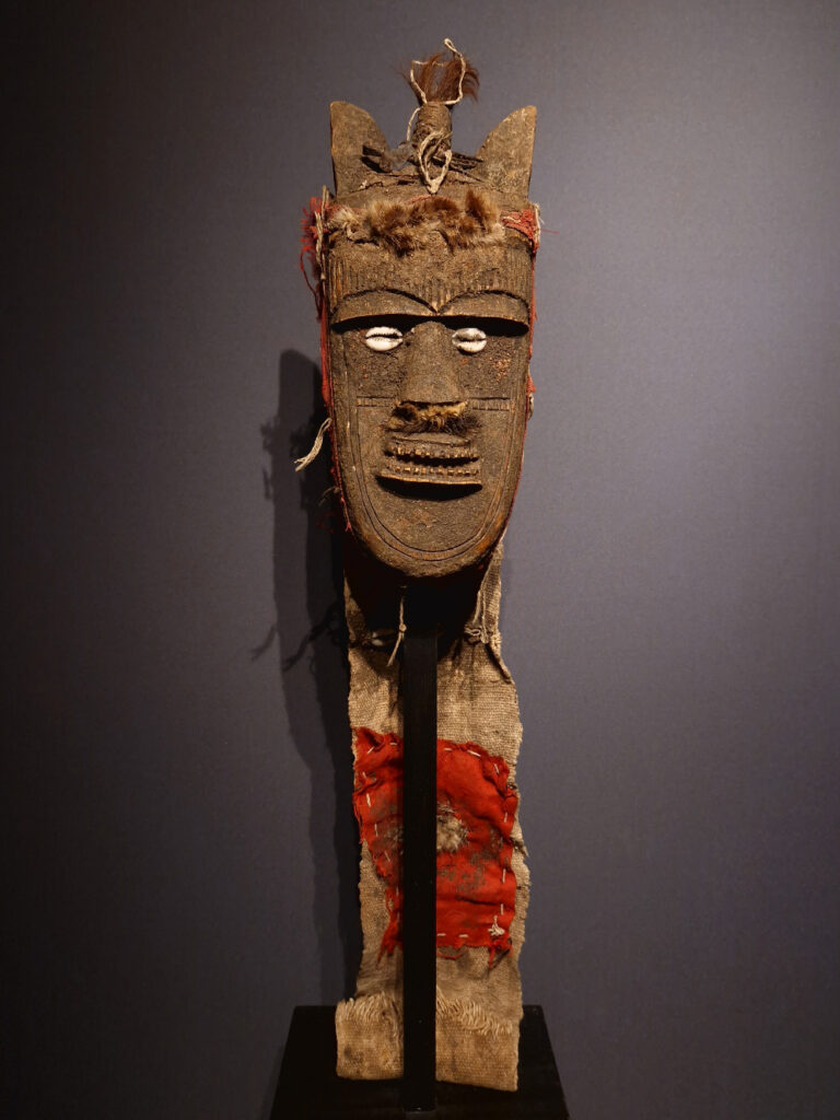 Guinée. Masque Toma (230afr)