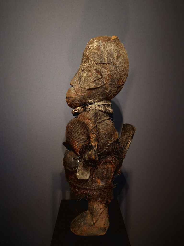 Bénin. Statuette Vaudou (260afr)