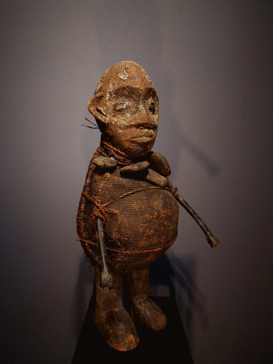 Statuette Bocio à charge ventrale, vaudou – Bénin Statuette Bocio à charge ventrale, vaudou – Bénin