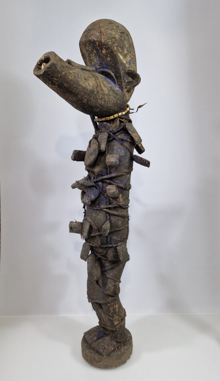Bénin. Statuette Vaudou (349afr.jpg)