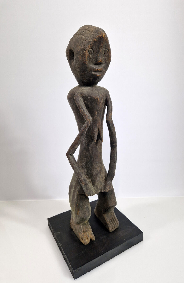 Congo. Statuette Mbolé (411afr)